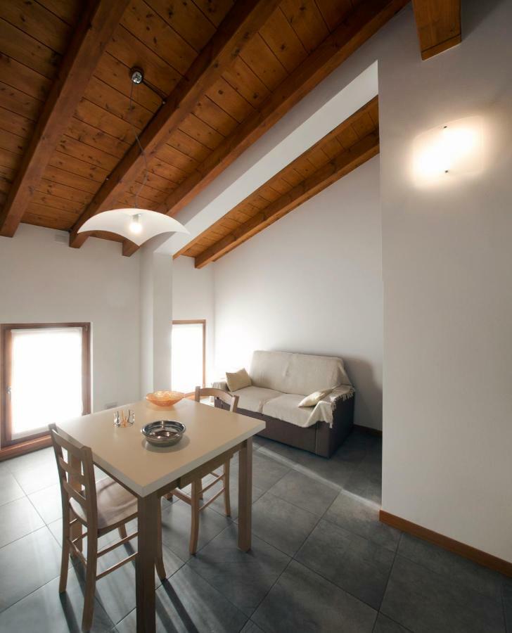 Agriturismo Mestroni Bressa Exterior foto